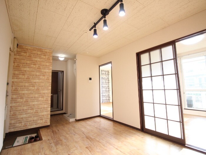 物件内観写真17　(居室)