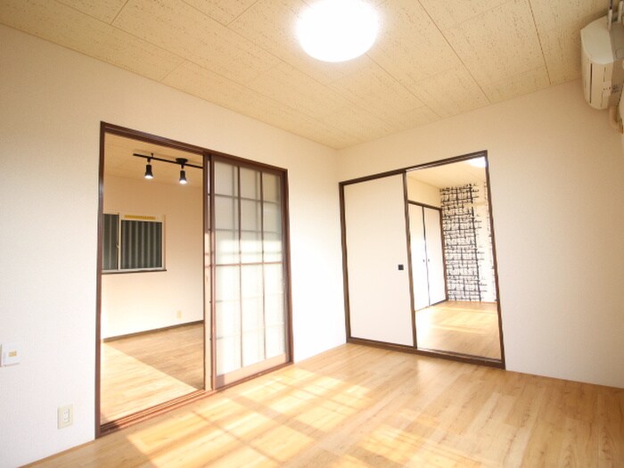 物件内観写真18　(居室)