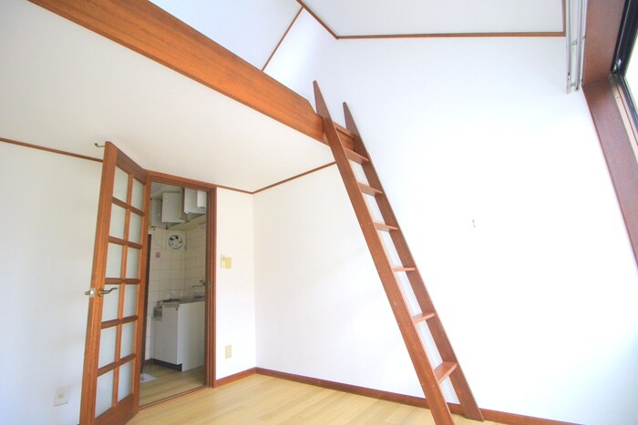 物件内観写真8　(居室)