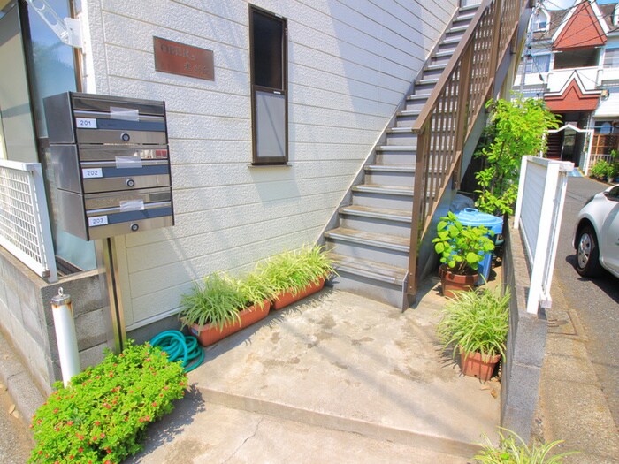 物件外観写真3　(外観写真)