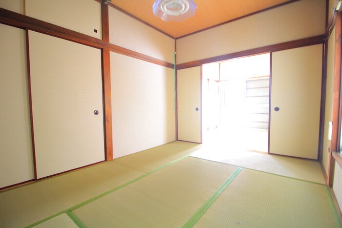 物件内観写真10　(居室)