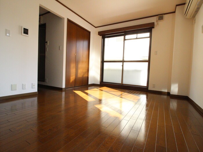 物件内観写真12　(居室)