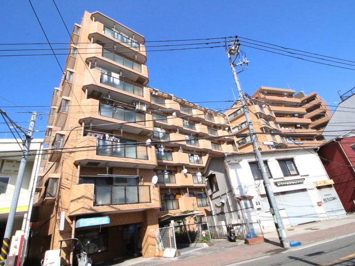 ﾗｲｵﾝｽﾞﾏﾝｼｮﾝ井土ヶ谷第6(409)