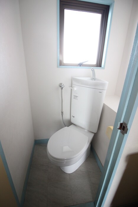 物件内観写真11　(トイレ)