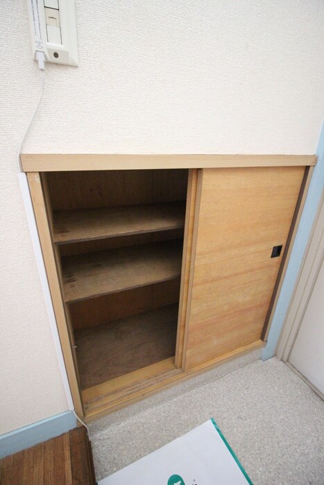 物件内観写真17　(靴箱)
