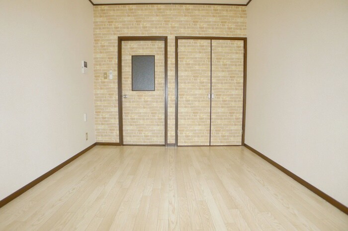 物件内観写真12　(居室)