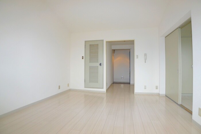 物件内観写真5　(居室)