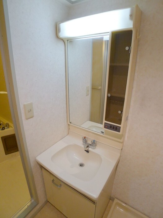 物件内観写真11　(洗面)