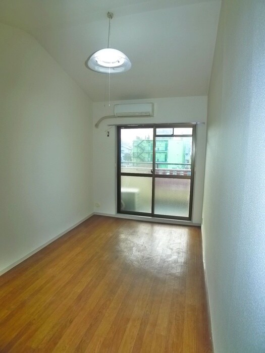 物件内観写真17　(居室)