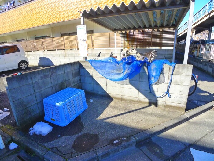 物件外観写真4　(建物設備)