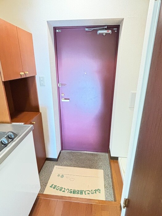 物件内観写真15　(玄関)