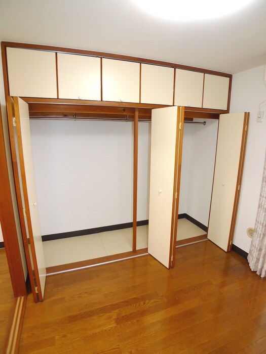 物件内観写真7　(収納)
