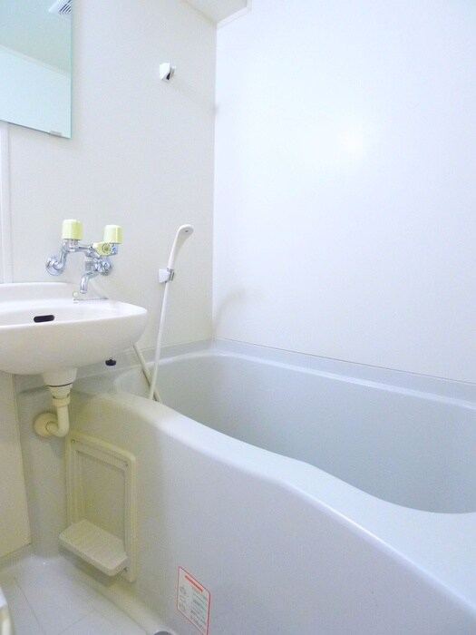 物件内観写真13　(バス／シャワールーム等)
