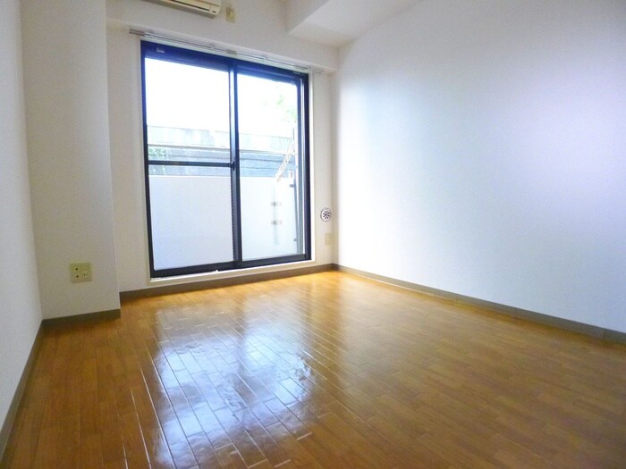 物件内観写真18　(居室)