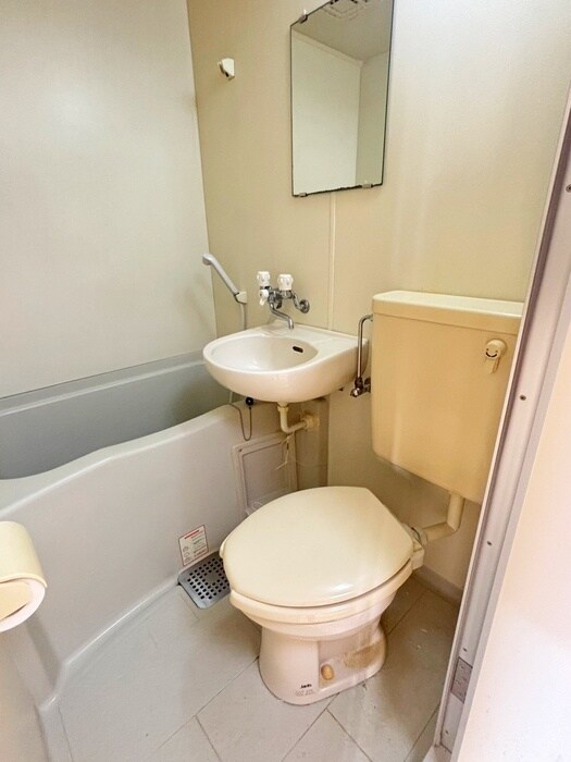 物件内観写真15　(トイレ)