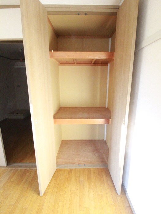 物件内観写真8　(収納)