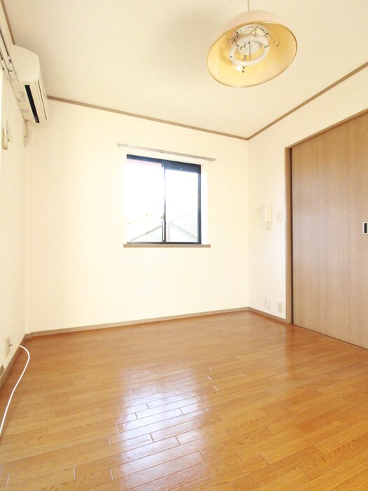 物件内観写真17　(居室)