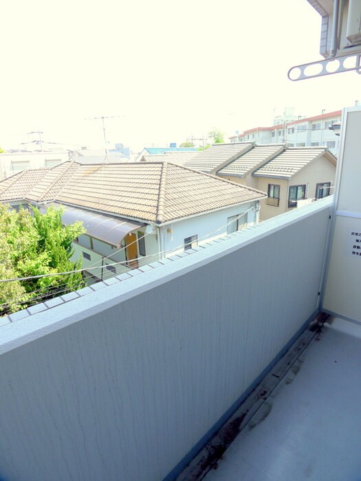 物件内観写真17　(室内からの展望)