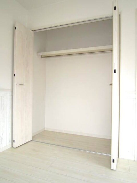 物件内観写真8　(収納)