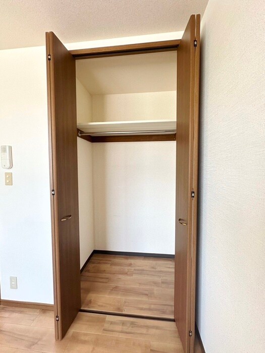 物件内観写真11　(収納)