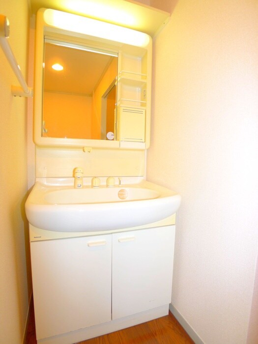 物件内観写真15　(洗面)