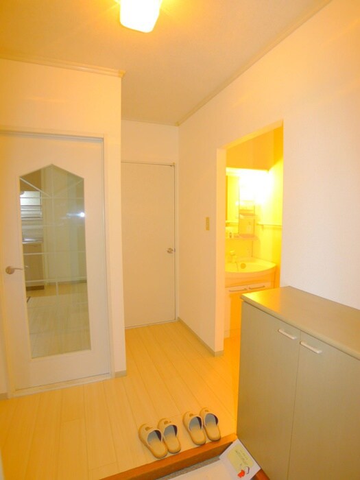 物件内観写真21　(廊下)