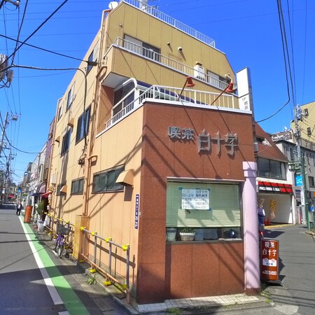 白十字ビル外観写真