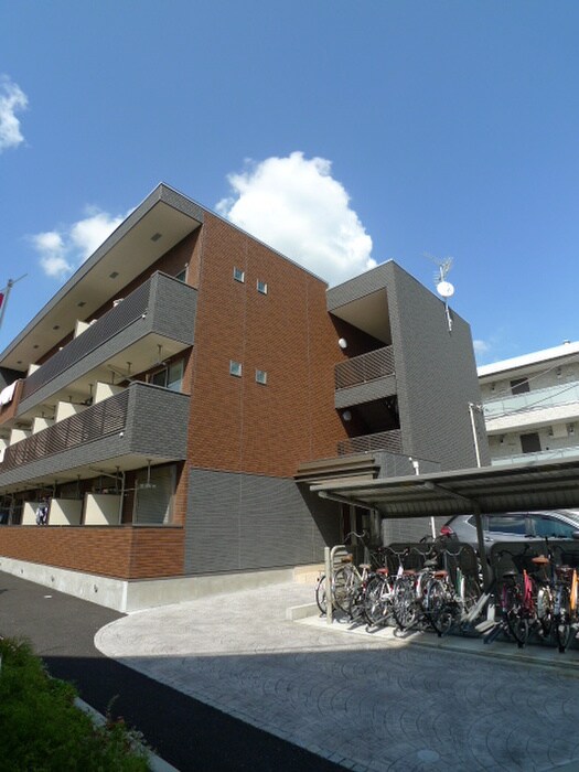 物件外観写真6　(外観写真)