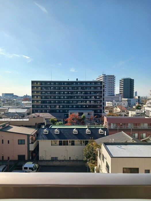 物件内観写真15　(室内からの展望)