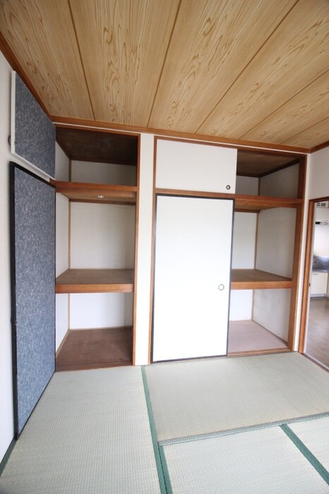 物件内観写真9　(収納)