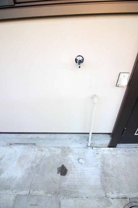 物件内観写真12　(洗濯機置場)