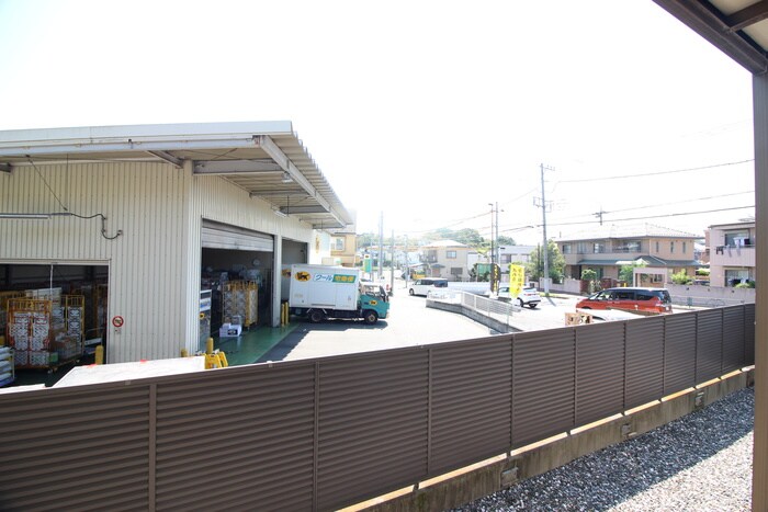 物件内観写真19　(室内からの展望)