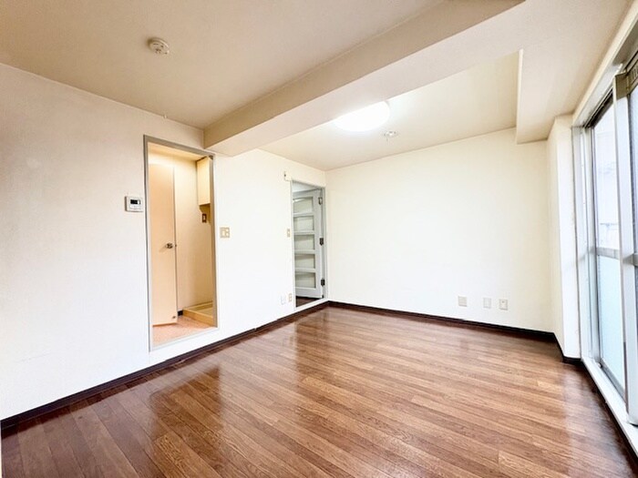 物件内観写真22　(居室)