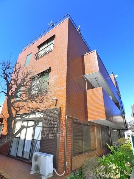 長坂マンション外観写真