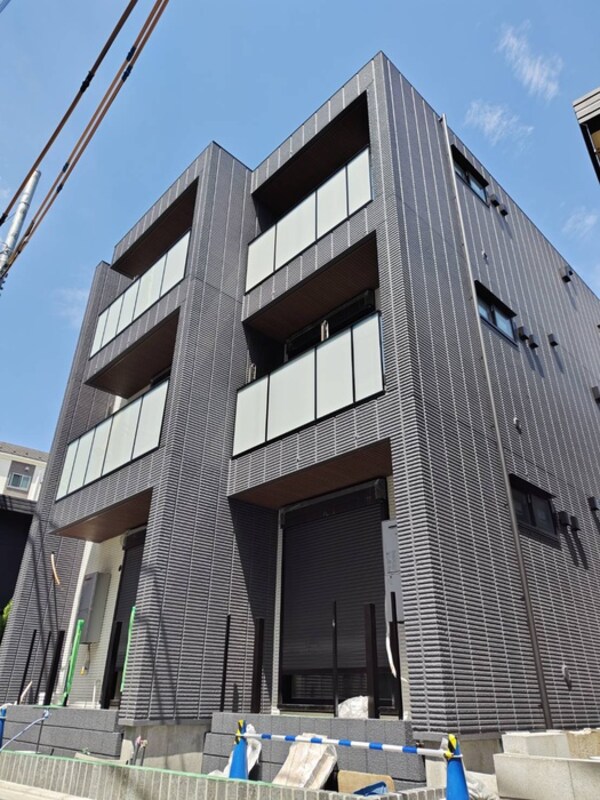 建築中