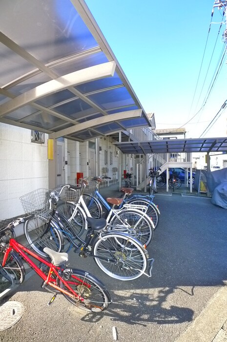 物件外観写真5　(駐輪場)