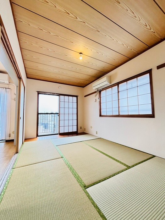 物件内観写真13　(居室)