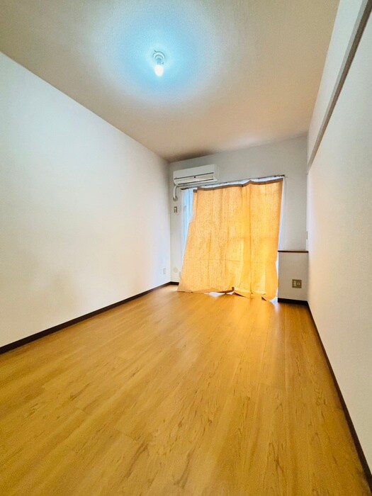 物件内観写真14　(居室)