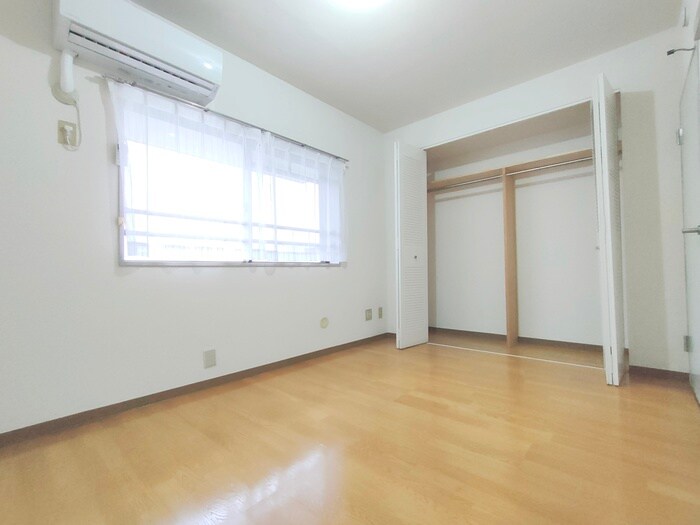 物件内観写真14　(居室)