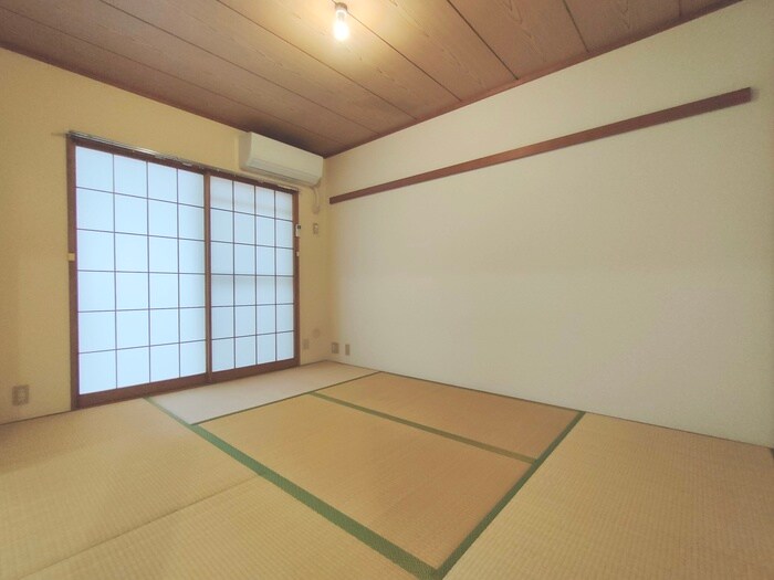 物件内観写真18　(居室)