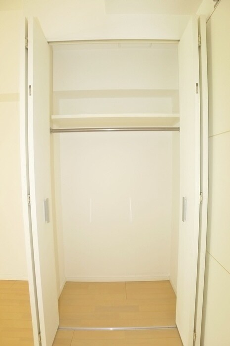 物件内観写真15　(収納)
