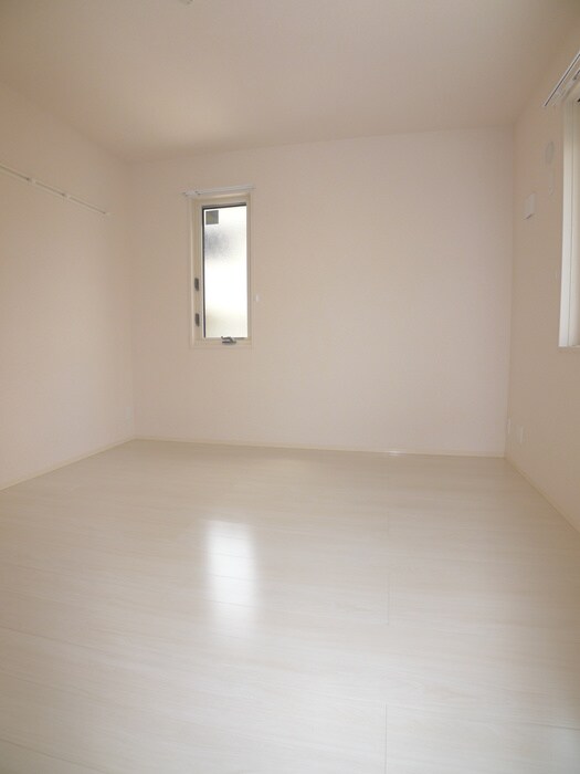 物件内観写真17　(居室)