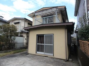 秦野平沢貸家外観写真