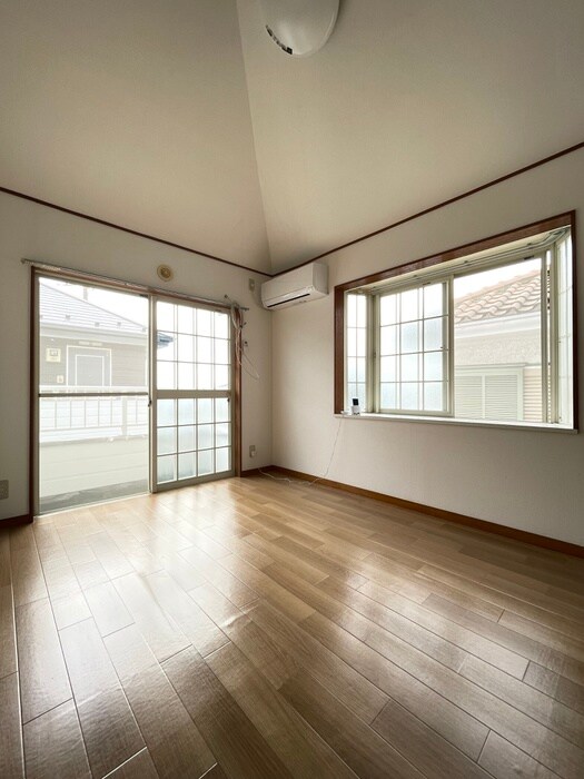 物件内観写真5　(居室)