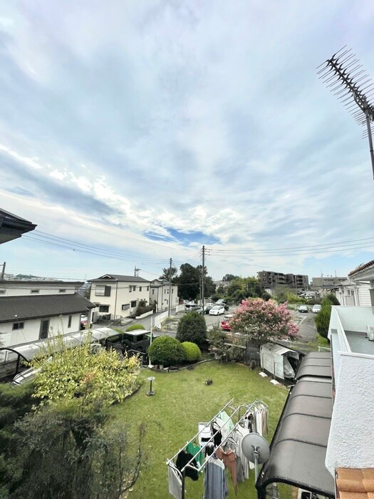 物件内観写真14　(室内からの展望)