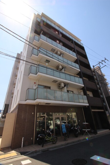 EINHAUS外観写真