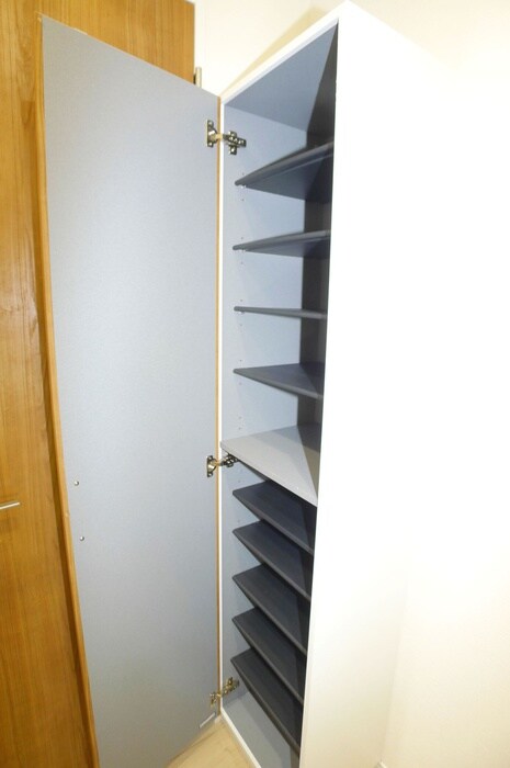 物件内観写真17　(靴箱)