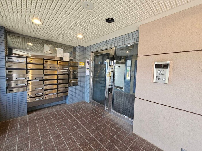 物件外観写真4　(建物設備)