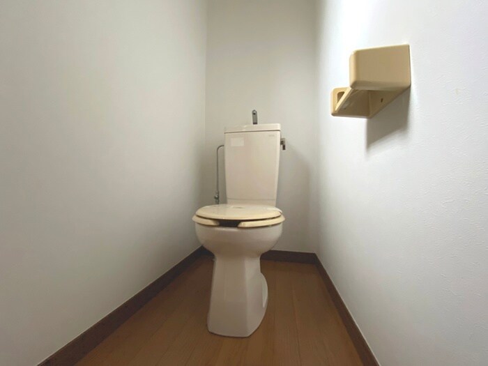 物件内観写真11　(トイレ)