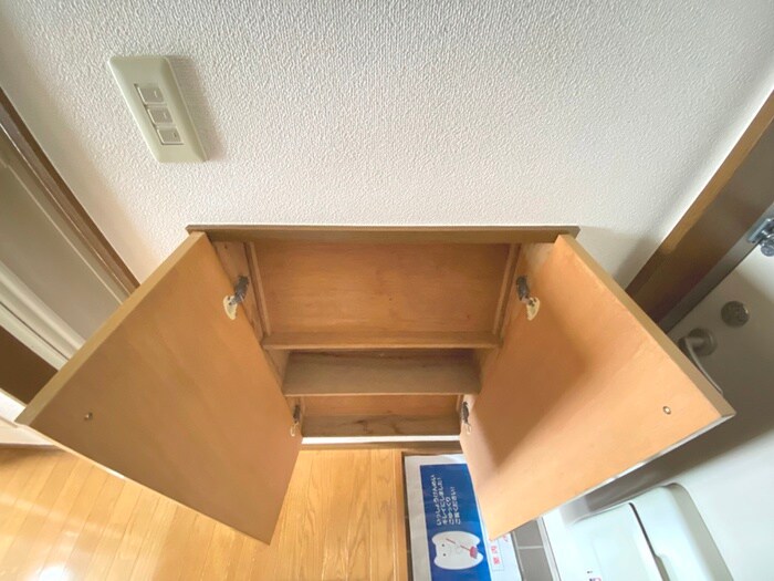 物件内観写真12　(靴箱)